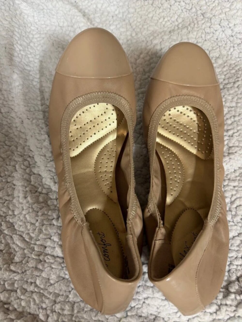 Women's ballerina slip on dress shoes